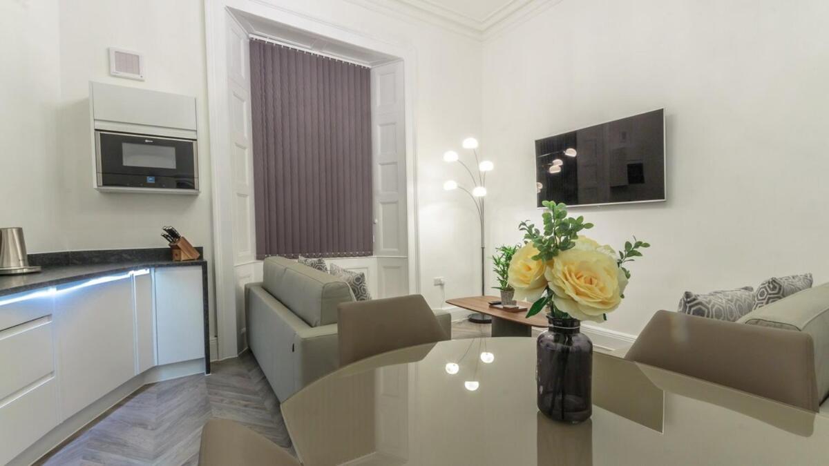 The Buckingham Suite Plymouth Exterior photo
